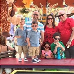 Meet your Posher, Howard